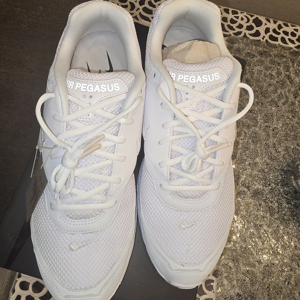 Reserved For MARIA!Comme des Garçons White Pegasus Sneakers - Picture 2 of 12